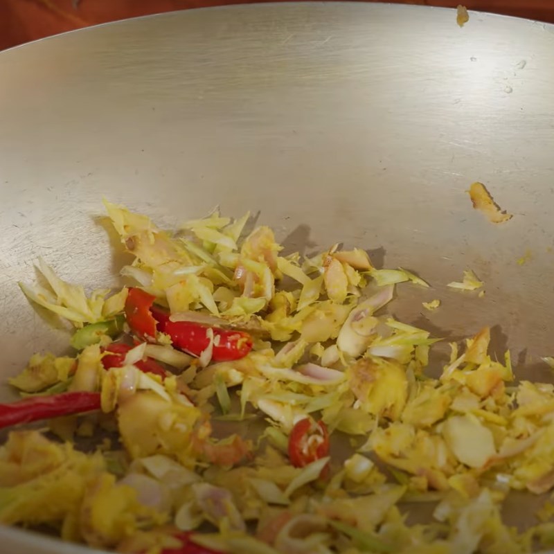 Bước 3 Kho cá Cá trắm kho chuối xanh