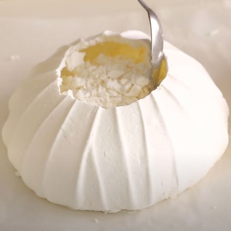 Bước 2 Nướng lòng trắng trứng Bánh Pavlova