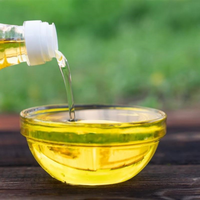 Bước 2 Pha dầu Cách làm mỡ hành