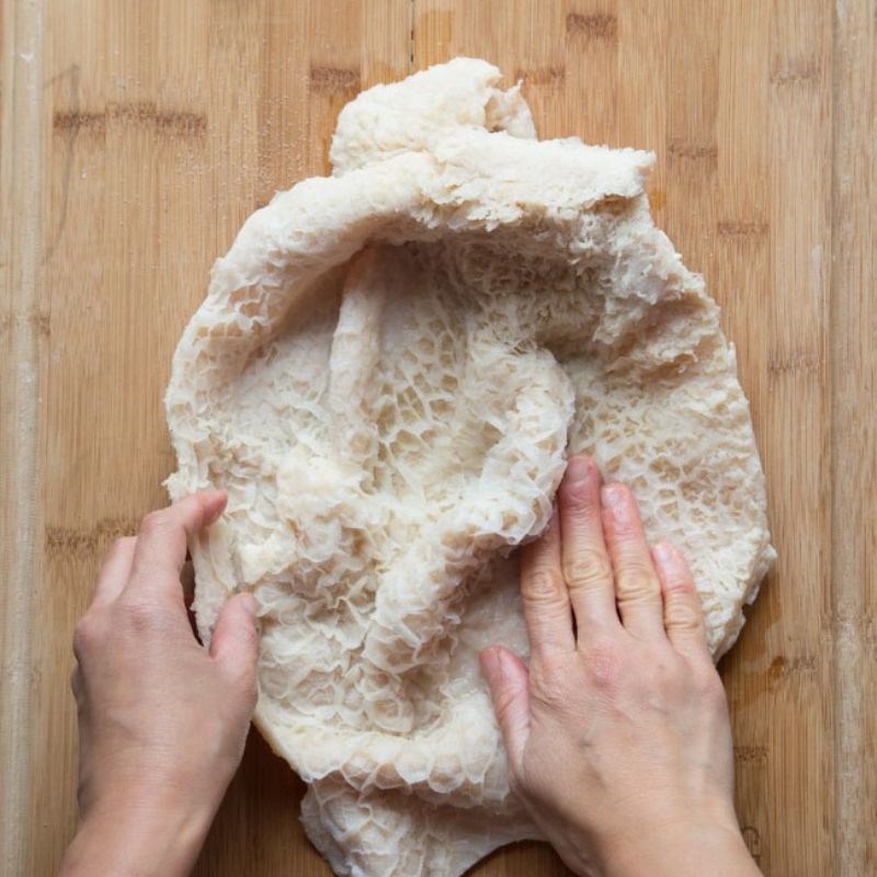 Bước 1 Sơ chế dạ dày bò và cá khô Canh thụt