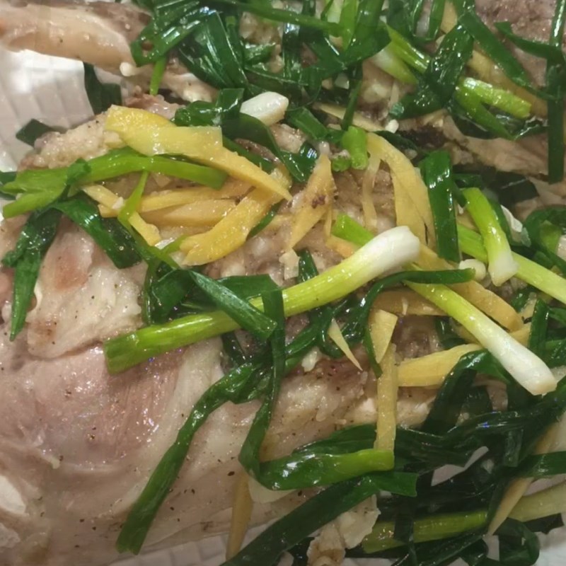 Bước 4 Thành phẩm Má heo hấp hành