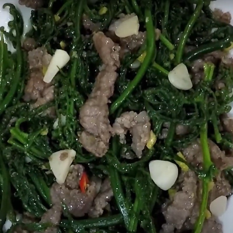 Bước 3 Thành phẩm Rau dớn xào thịt bò