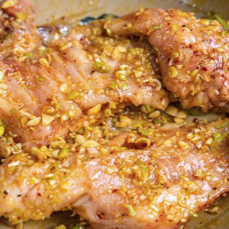 Bước 1 Ướp nọng heo Nọng heo nướng