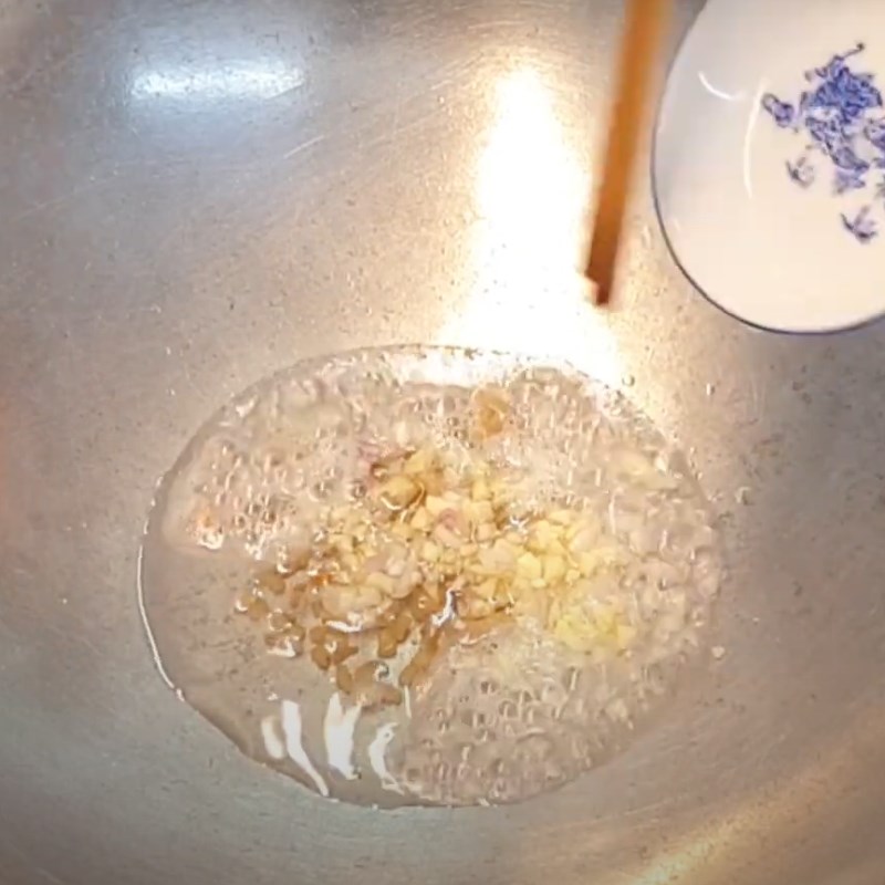 Bước 2 Xào thịt bò Củ hũ dừa xào thịt bò