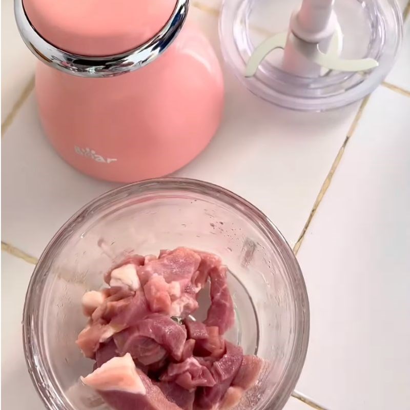 Bước 3 Xay thịt Dồi trường nướng