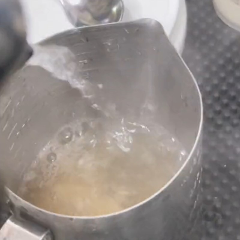 Bước 2 Nấu khúc bạch phô mai tươi Khúc bạch phô mai tươi