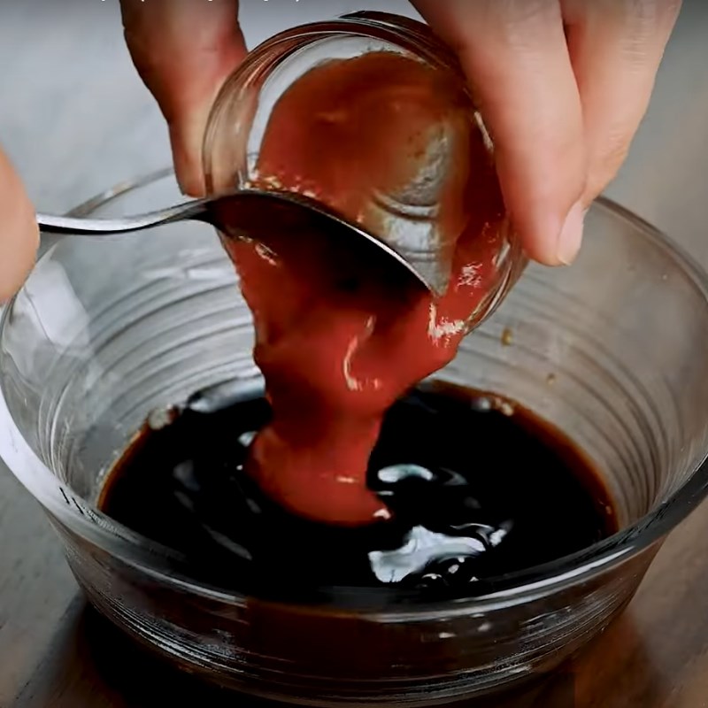 Bước 1 Pha nước sốt Sốt Tonkatsu truyền thống