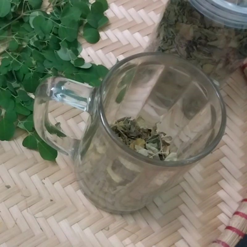 Bước 3 Pha trà Cách làm trà chùm ngây