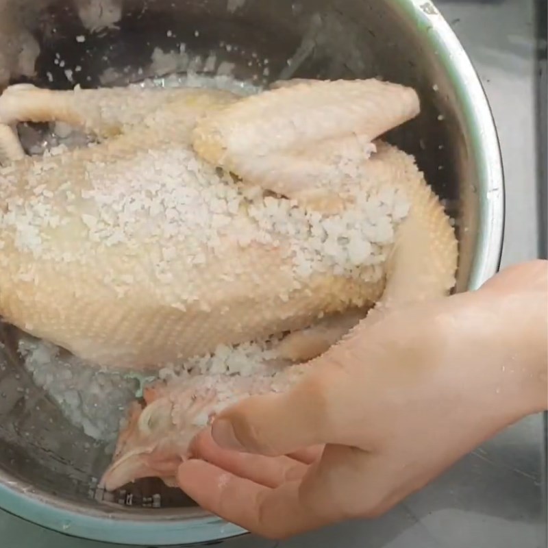 Bước 2 Sơ chế gà Gà cánh tiên