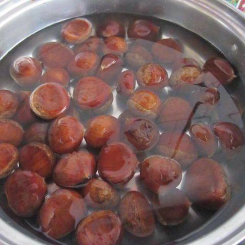 Bước 1 Sơ chế hạt dẻ Hạt dẻ Trùng Khánh
