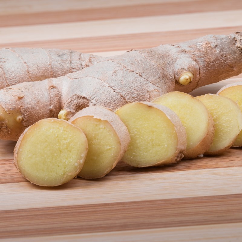 Bước 1 Sơ chế nguyên liệu Ginger shot với táo và chanh