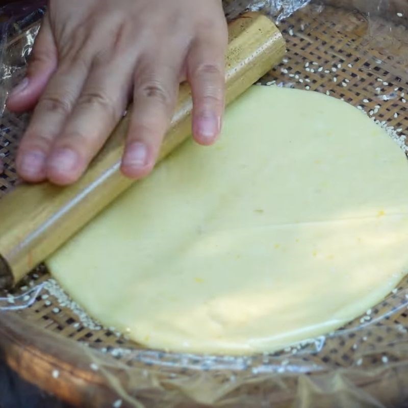 Bước 5 Tạo hình bánh Bánh phồng mì