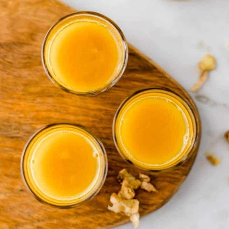 Bước 3 Thành phẩm Ginger shot với táo và chanh
