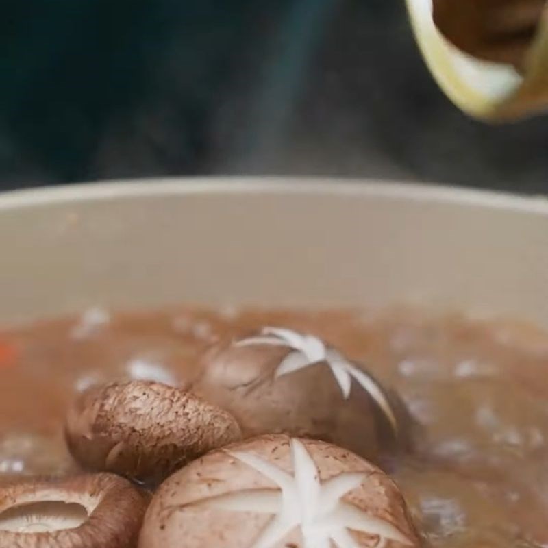 Bước 4 Thêm nấm đông cô Hạt dẻ Trùng Khánh