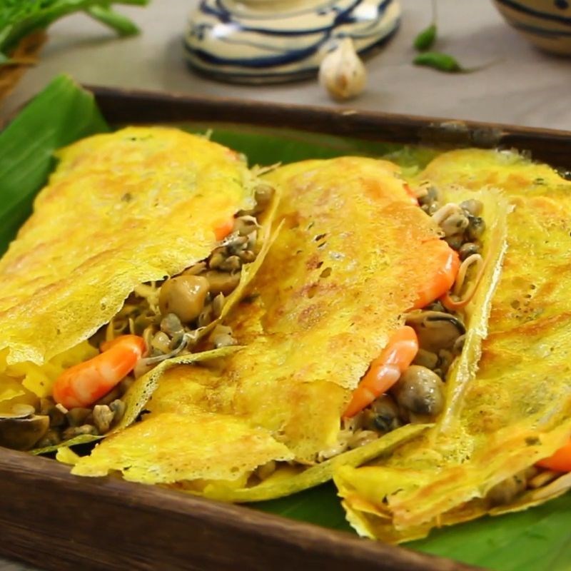 Bước 6 Thưởng thức Bánh xèo hến
