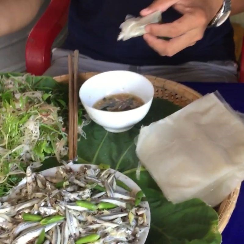 Bước 4 Thưởng thức Cá cơm hấp