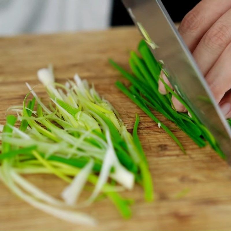 Bước 3 Chuẩn bị những nguyên liệu khác Bánh mì Bình Định
