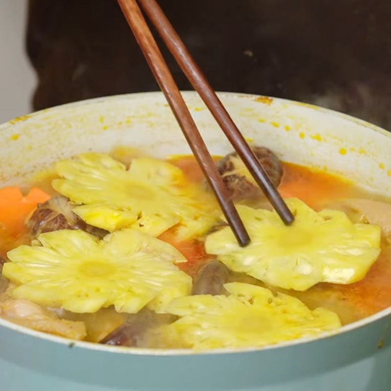 Bước 5 Hoàn thành nước lèo Gà nấu khóm