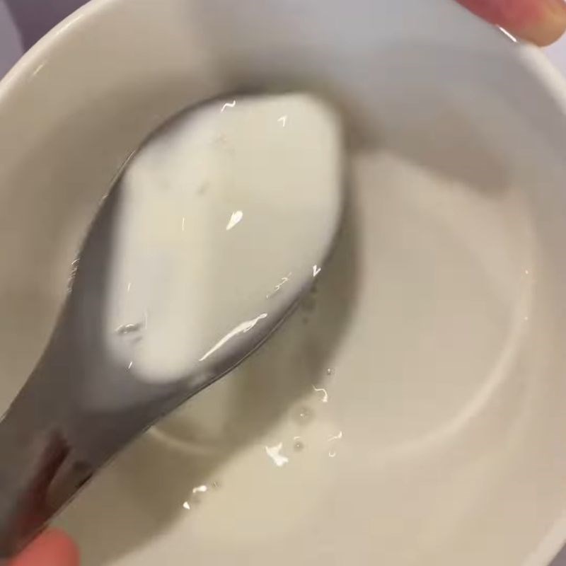 Bước 3 Làm sốt Tôm sốt bơ tỏi chấm bánh mì