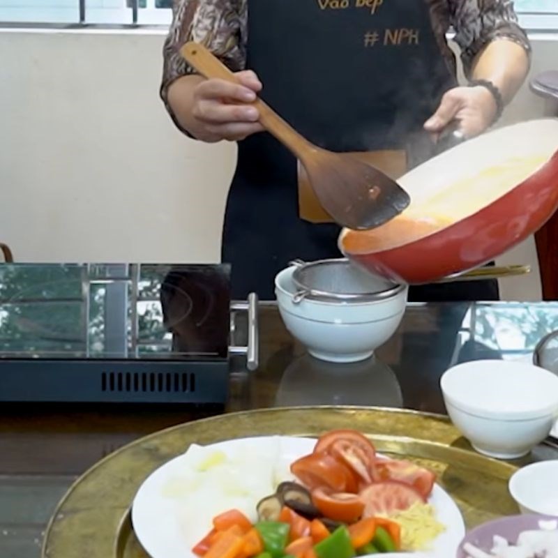 Bước 2 Làm sốt chua ngọt Sứa xào chua ngọt