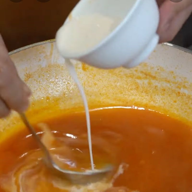 Bước 2 Làm sốt chua ngọt Sứa xào chua ngọt