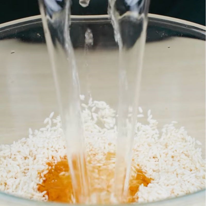 Bước 2 Ngâm và hấp nếp Xôi măng