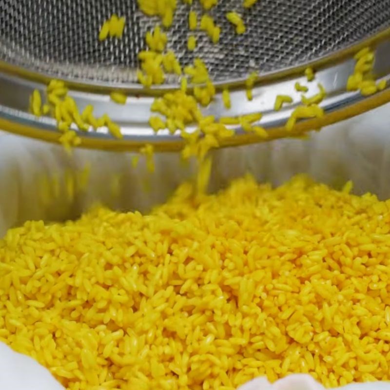 Bước 2 Ngâm và hấp nếp Xôi măng