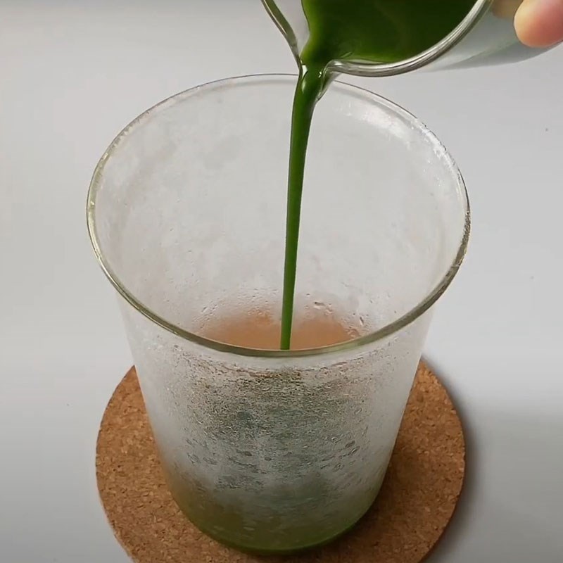 Bước 2 Pha bia matcha Bia matcha