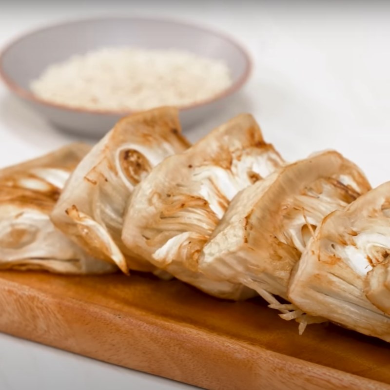 Bước 1 Sơ chế mít non Mít non kho nước tương