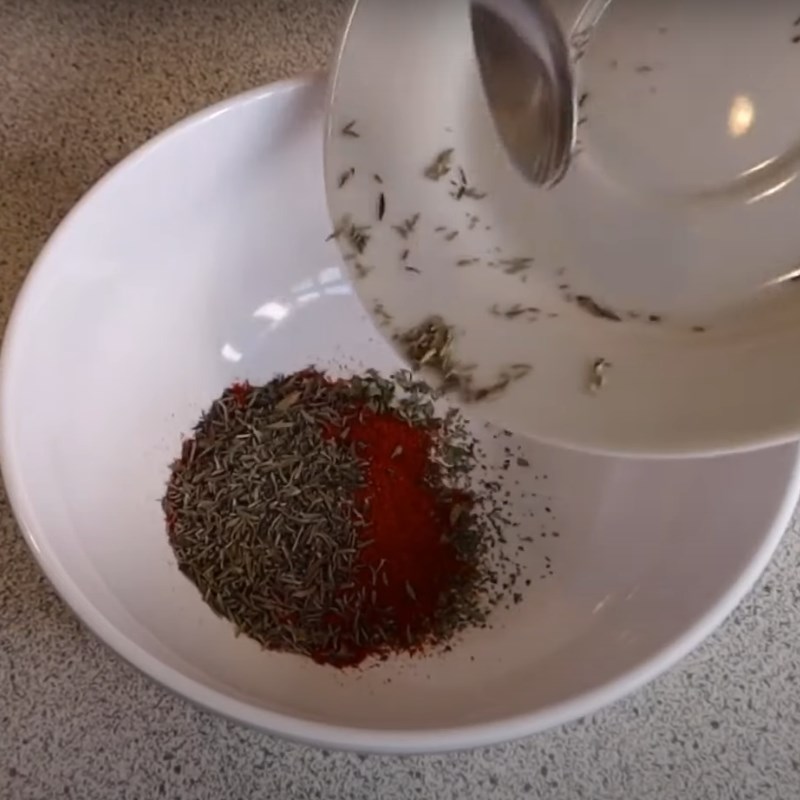 Bước 1 Sơ chế nguyên liệu Sốt Cajun