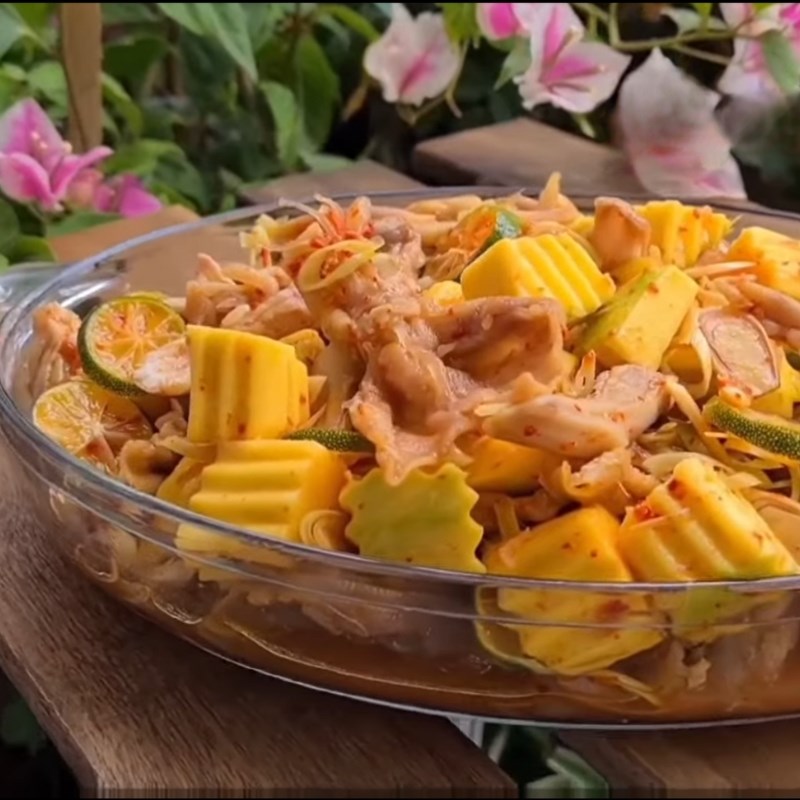 Bước 5 Thành phẩm Chân vịt sốt thái