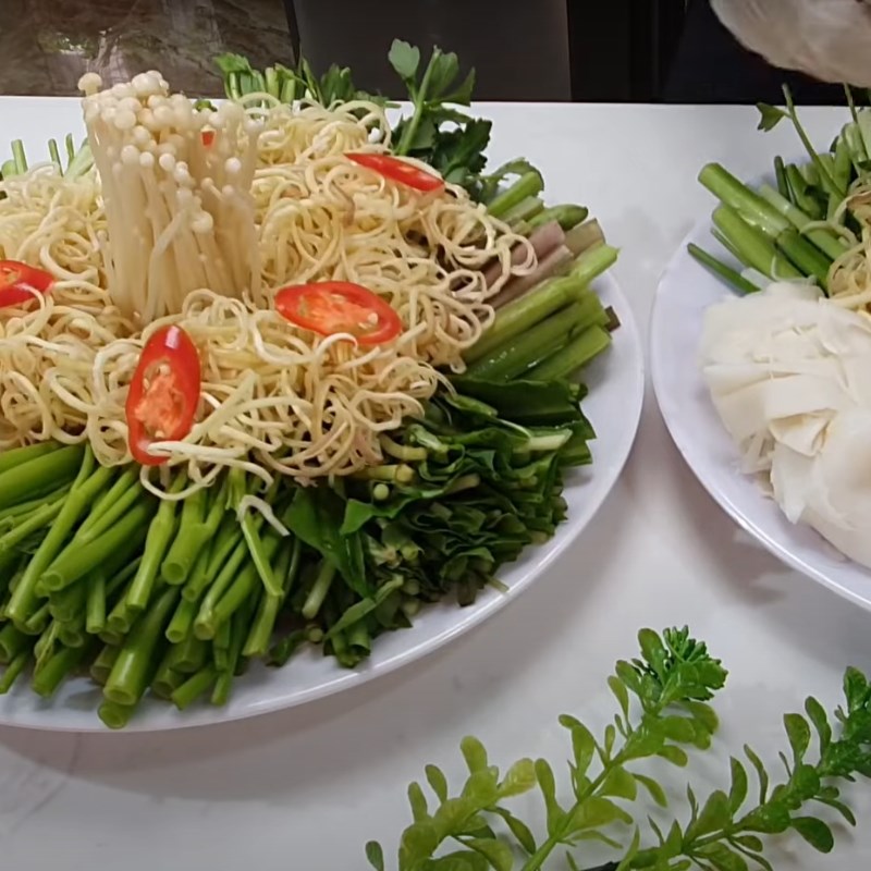 Bước 4 Trình bày Lẩu cá tầm Sapa