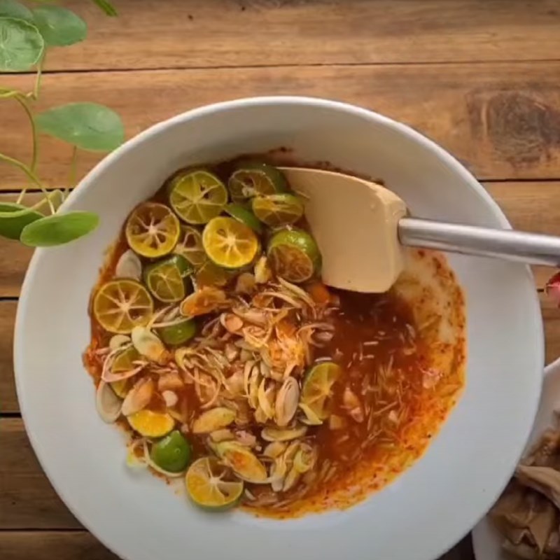 Bước 4 Trộn chân vịt Chân vịt sốt thái