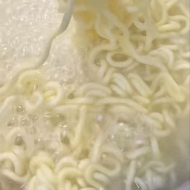 Bước 3 Trộn mì Mì trộn Miliket