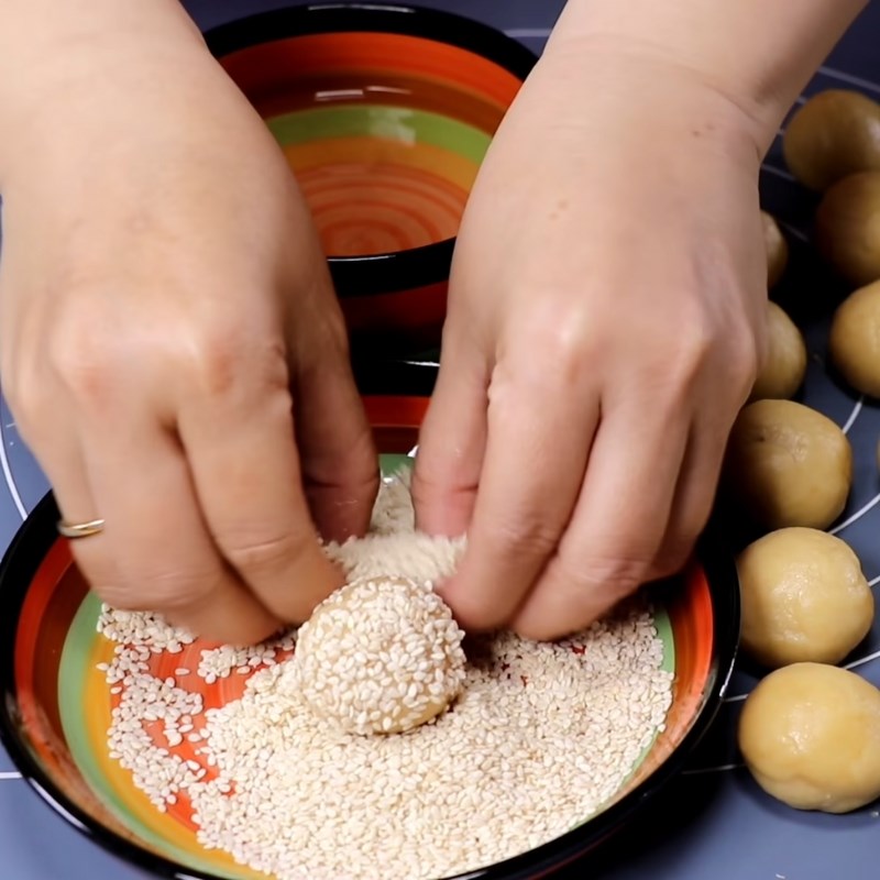 Bước 3 Tạo hình bánh Bánh cười (bánh mặt cười)