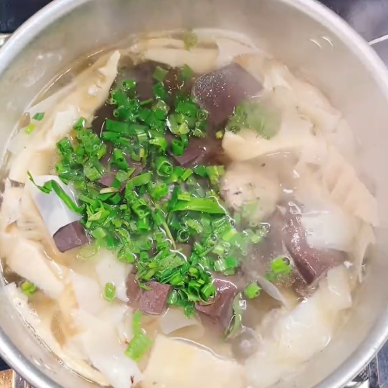 Bước 3 Nấu canh măng tiết Canh măng tiết