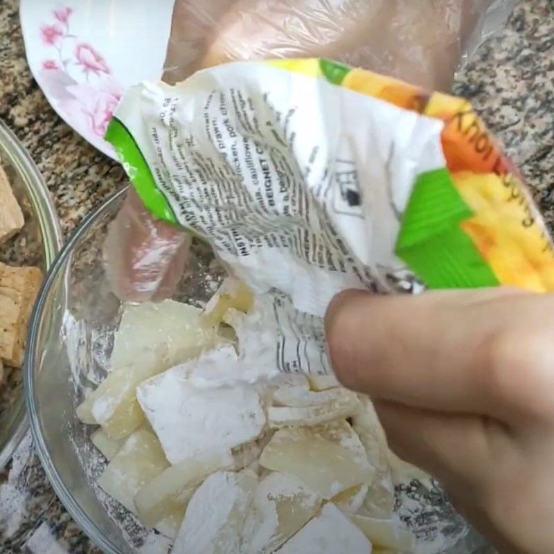 Bước 3 Chiên sườn non chay Bún thịt nướng chay