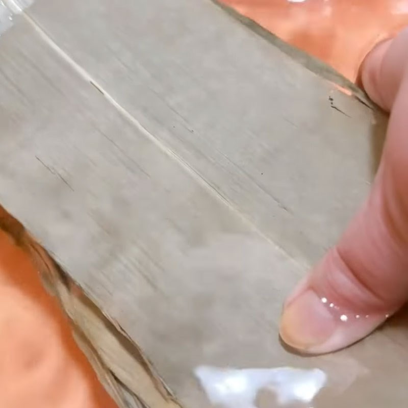 Bước 5 Chuẩn bị lá tre và gạo trước khi gói bánh Bánh gio mật mía