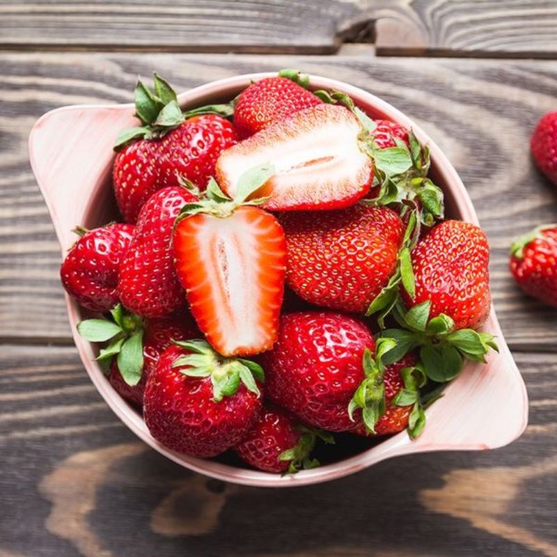 Bước 3 Chuẩn bị trái cây Bánh sinh nhật kem tươi