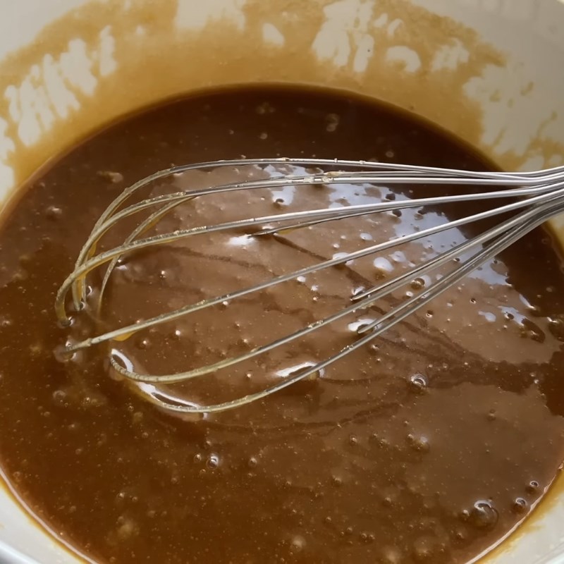 Bước 1 Đánh trứng Bánh quy chocolate chip mềm