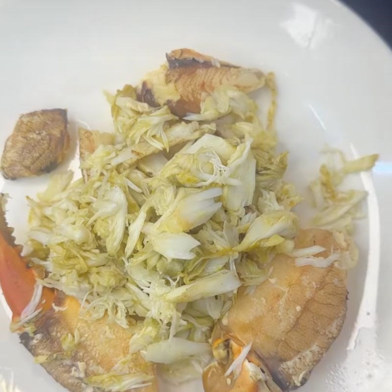 Bước 4 Hấp cua và luộc trứng Bánh canh bào ngư