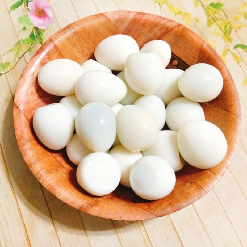 Bước 4 Hấp cua và luộc trứng Bánh canh bào ngư