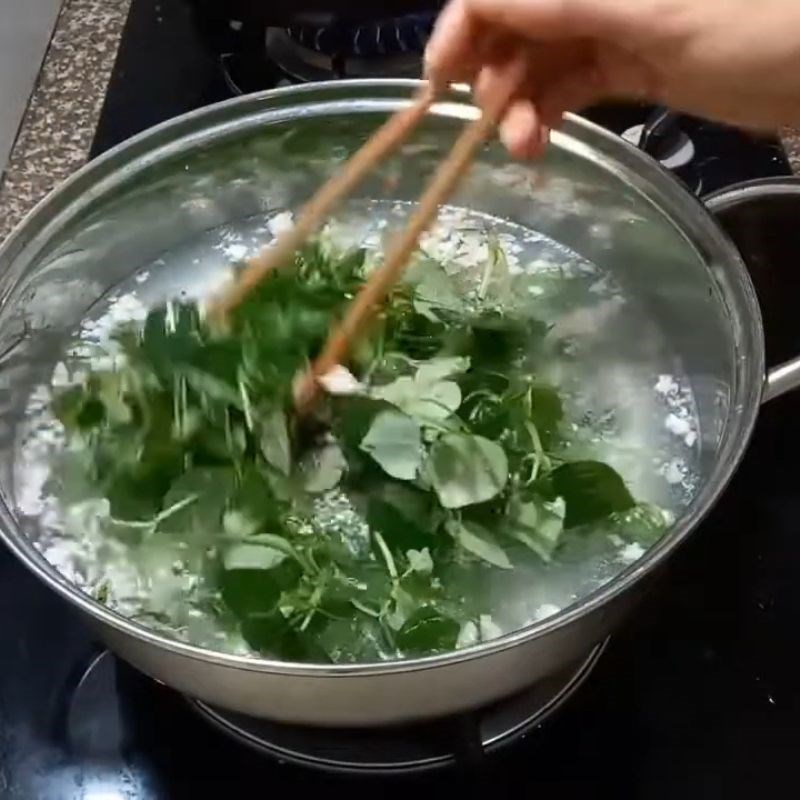 Bước 2 Nấu canh Rau càng cua nấu canh thịt bằm