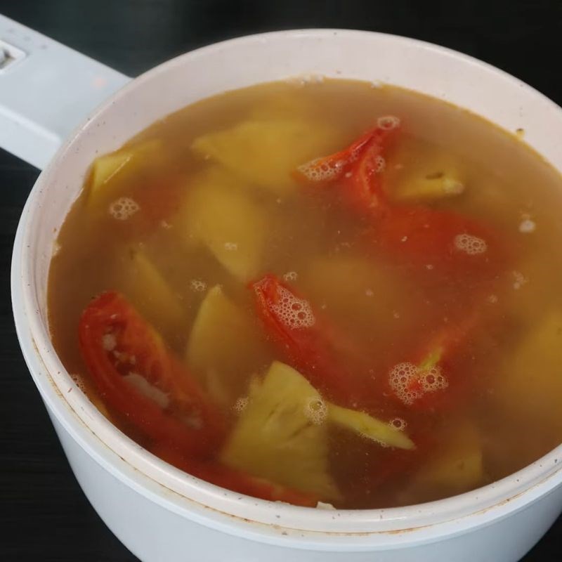 Bước 4 Nấu canh Canh chua thịt băm