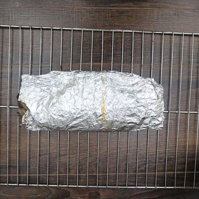 Bước 3 Nướng cá Cá mú nướng muối ớt