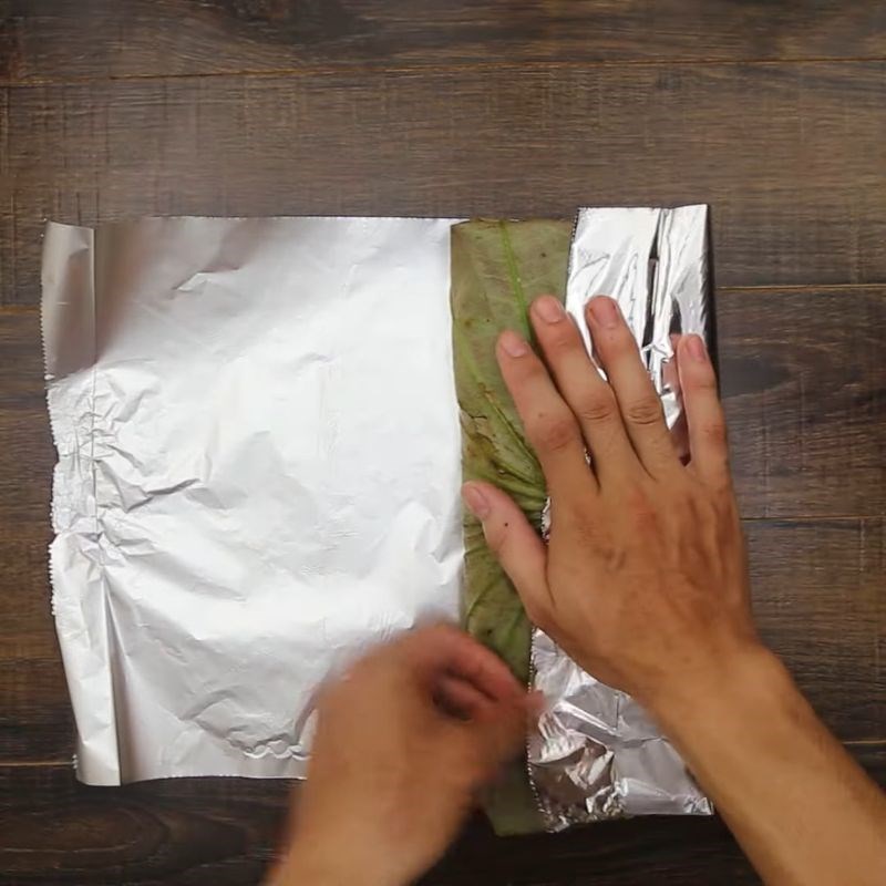 Bước 3 Nướng cá Cá mú nướng muối ớt