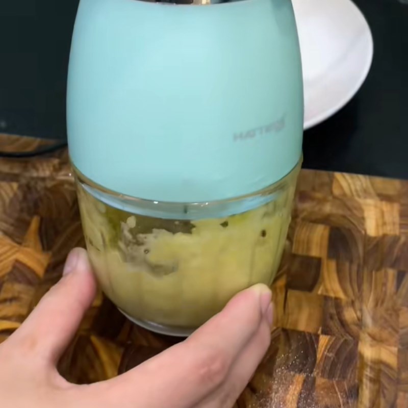 Bước 1 Sơ chế nguyên liệu Nước chấm phở cuốn