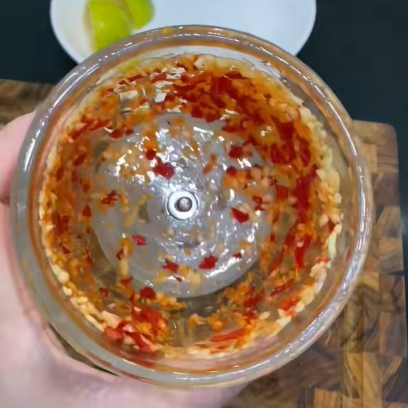 Bước 1 Sơ chế nguyên liệu Nước chấm phở cuốn