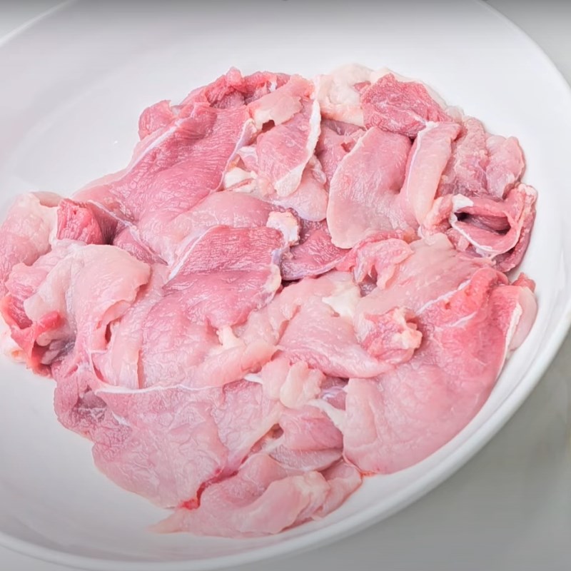 Bước 2 Sơ chế và ướp thịt heo Bánh mì thịt xiên nướng