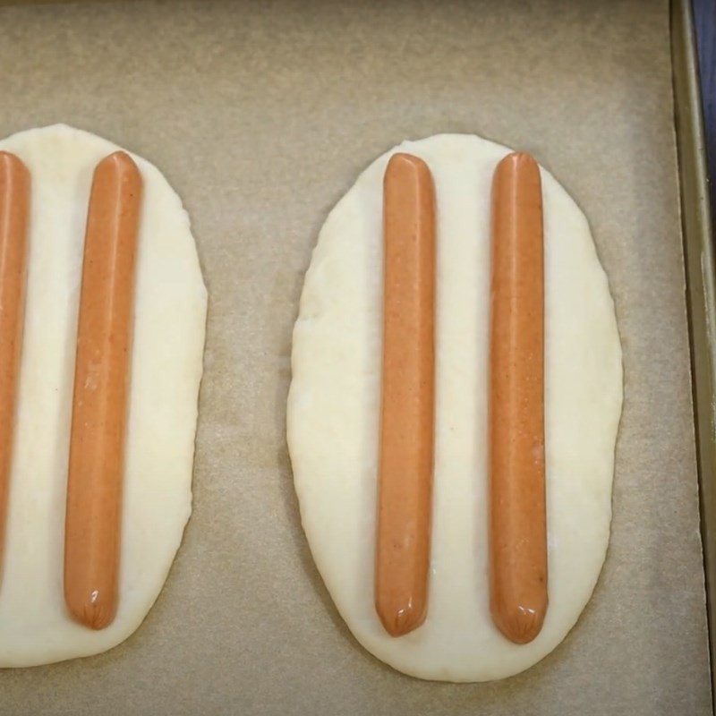 Bước 4 Tạo hình bánh và ủ lần 2 Bánh mì xúc xích chà bông